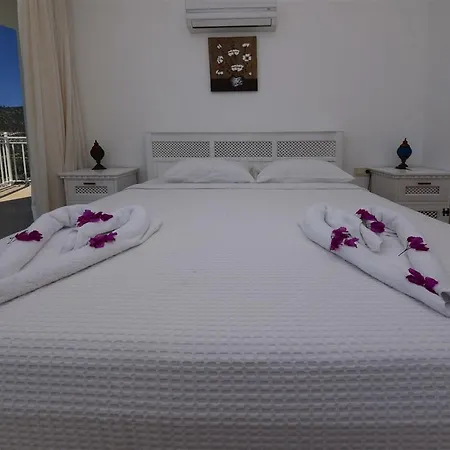 Altar * Kalkan